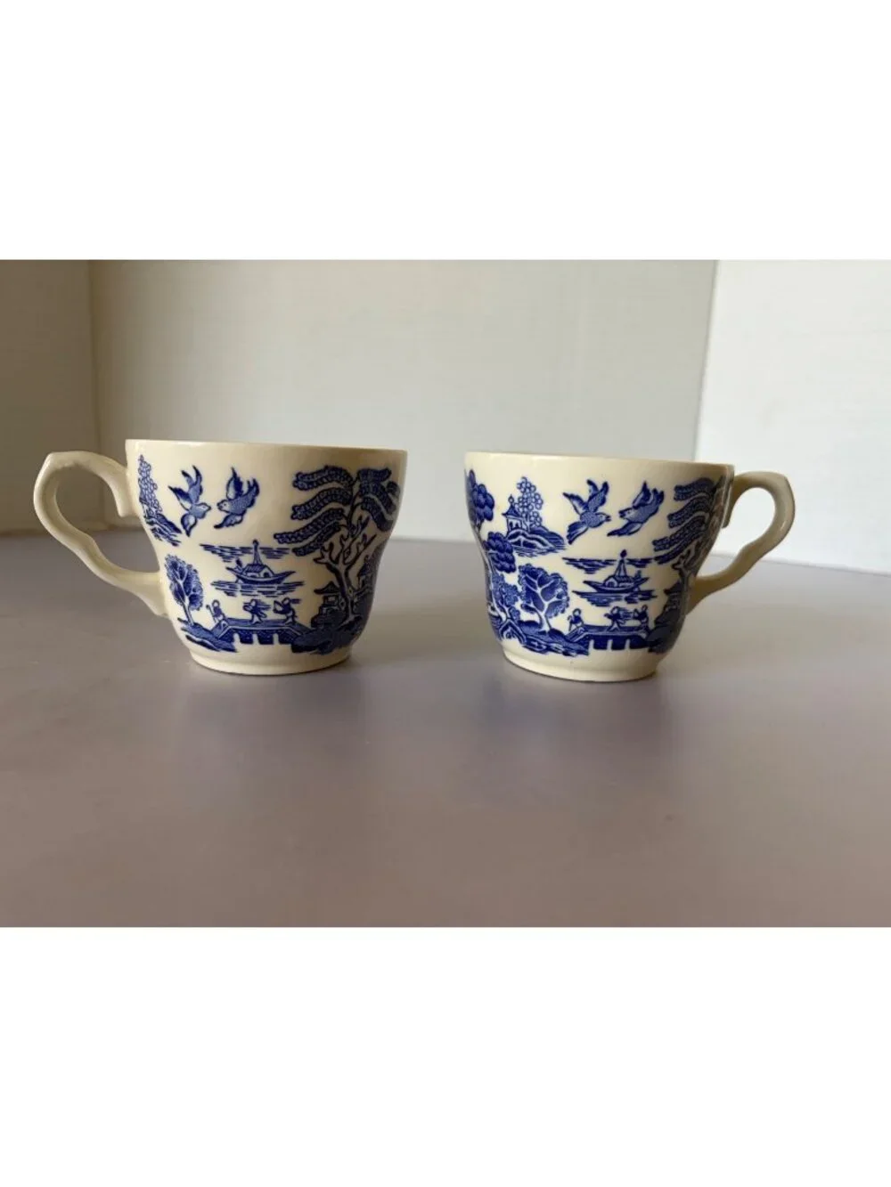Vintage EIT Ltd Blue Willow Pattern Tea Cups Set Of 2 Made In England